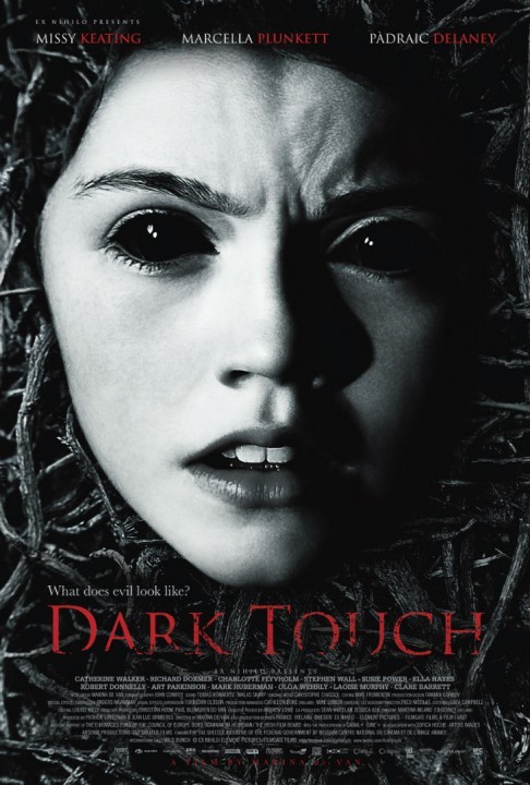 DARK TOUCH: une splendide nouvelle affiche pour le film d'horreur de Marina de Van