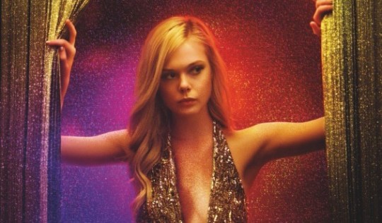 THE NEON DEMON: une affiche colorée pour le film d'horreur de Nicolas Winding Refn