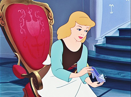 CENDRILLON: une actrice pour le rôle-titre