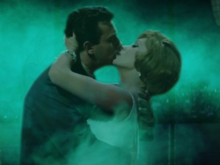 THE GREEN FOG: 1res images d'un ovni signé Guy Maddin