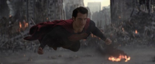MAN OF STEEL: une quarantaine d'images du nouveau Superman