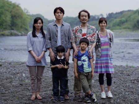 SOSHITE CHICHI NI NARU: première image du nouveau Hirokazu Kore-Eda
