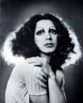 DÉCÈS: Holly Woodlawn (1946-2015)