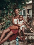 BLACK MOTHER: gros plan sur un documentaire sélectionné à Karlovy Vary