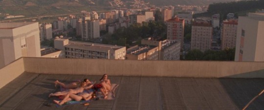 LES MILLE ET UNE NUITS: nouvelles images du conte-fleuve de Miguel Gomes sélectionné à Cannes