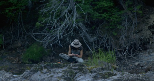 LA RIVIÈRE CACHÉE: gros plan sur un mystérieux documentaire canadien