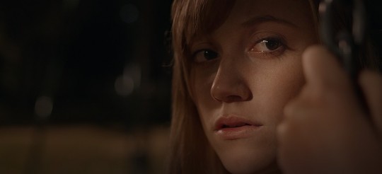 IT FOLLOWS: premières images du film de zombie sélectionné à la Semaine de la Critique