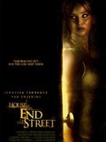 BOX-OFFICE US: Jennifer Lawrence, Jake Gyllenhaal et Clint collés-serrés