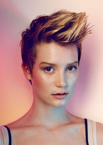 Mia Wasikowska