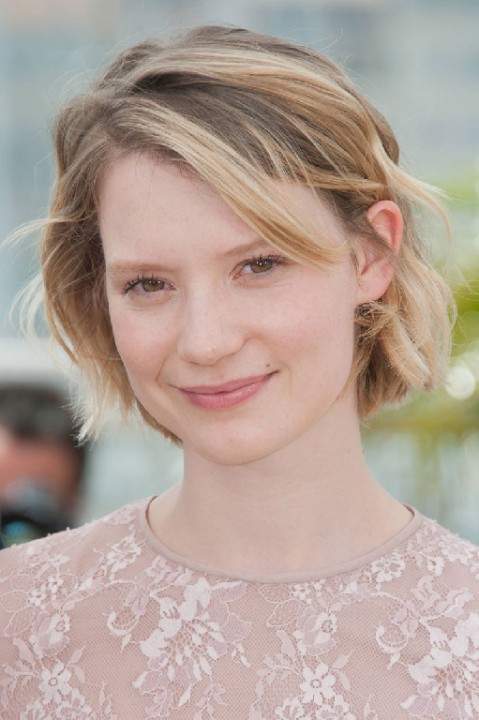 Mia Wasikowska