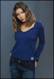 THE ILLUSIONIST: Jessica Biel envoûtée