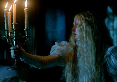 CRIMSON PEAK: nouvelles images pour l'horreur gothique de Guillermo del Toro