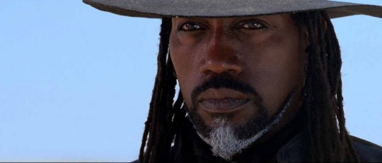 GALLOWWALKERS: nouvelles images du come-back de Wesley Snipes face aux zombies